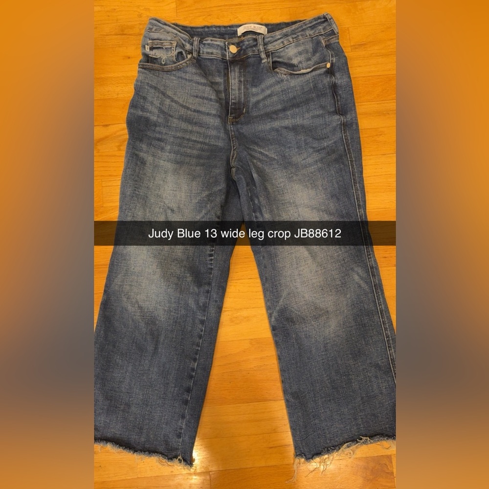 Judy Blue size 13 wide leg crop